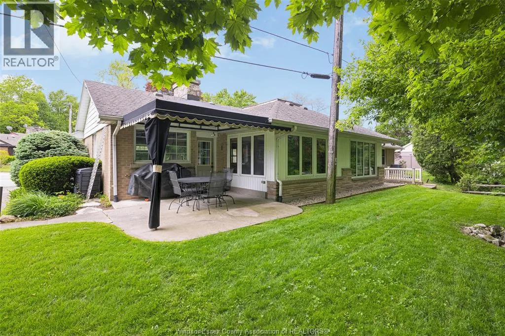 1506 WHITEWOOD