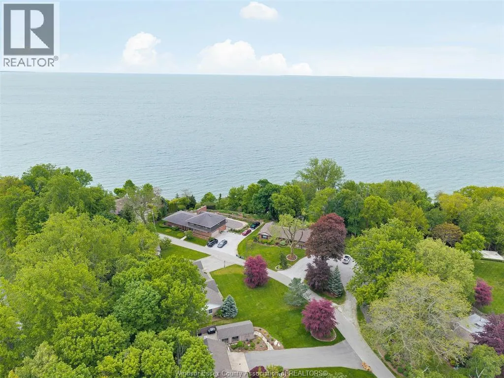 1506 WHITEWOOD
