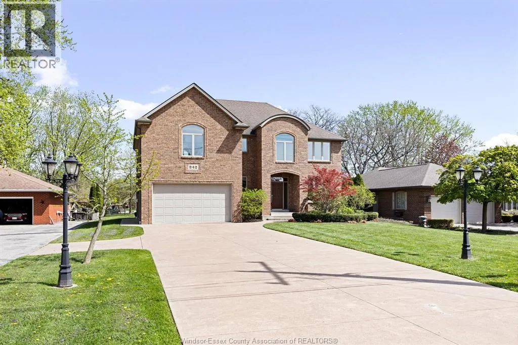 242 WEST PUCE ROAD