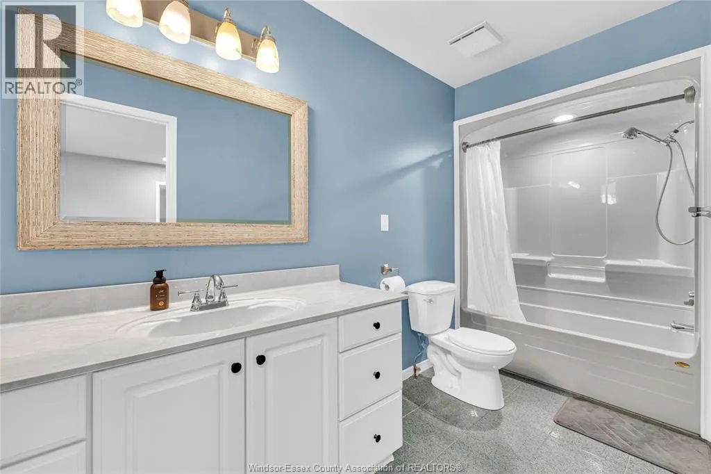 211 BAYBERRY