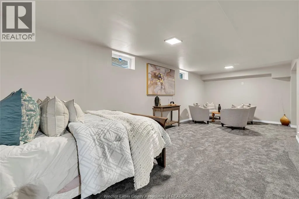 211 BAYBERRY