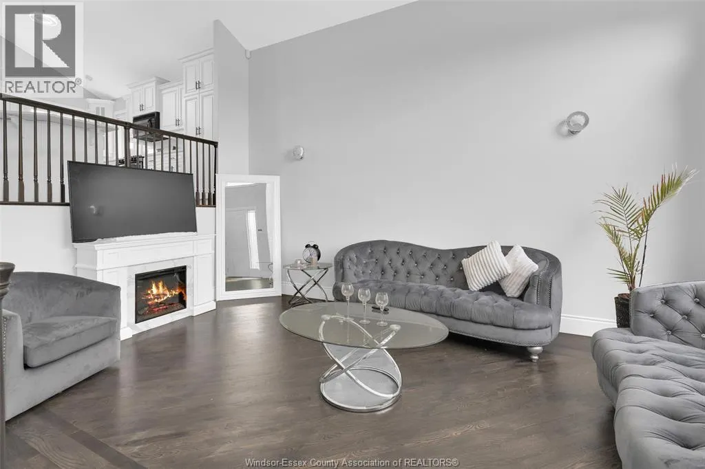 1154 MONARCH MEADOWS