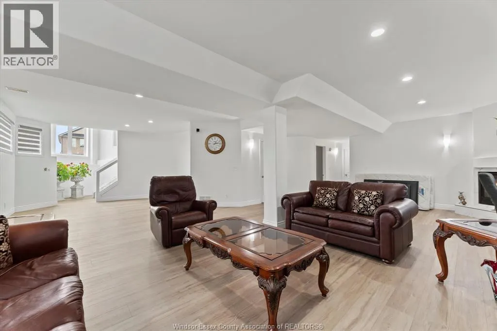 144 MECONI COURT
