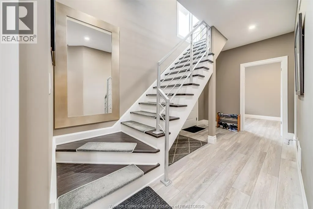 12082 & 12078 RIVERSIDE DRIVE