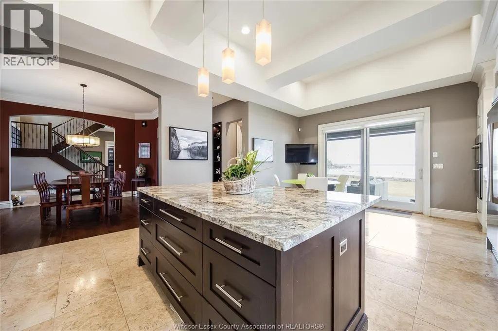 12082 & 12078 RIVERSIDE DRIVE