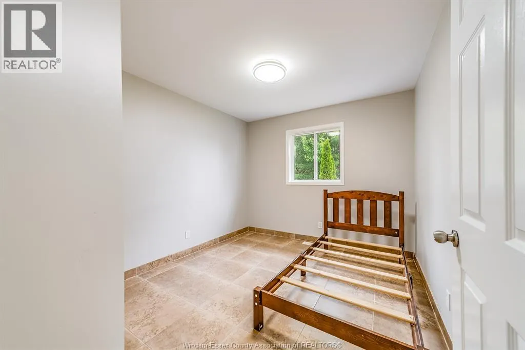 253 FIELDS AVENUE