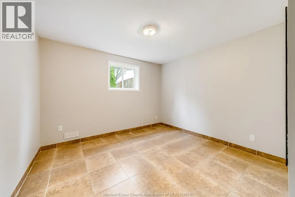 253 FIELDS AVENUE