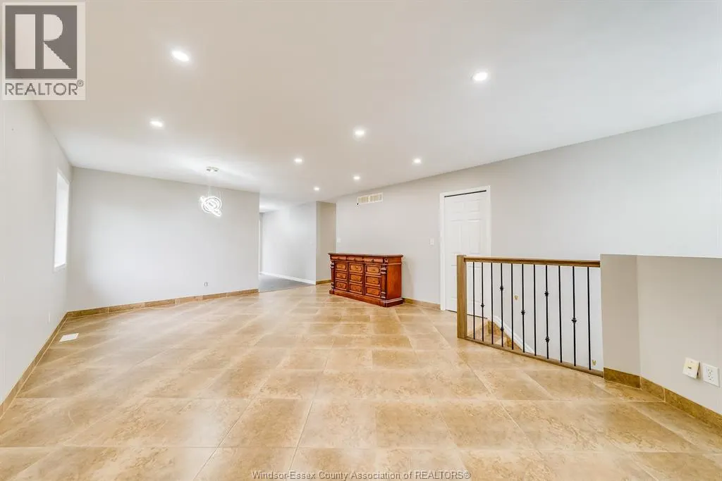 253 FIELDS AVENUE