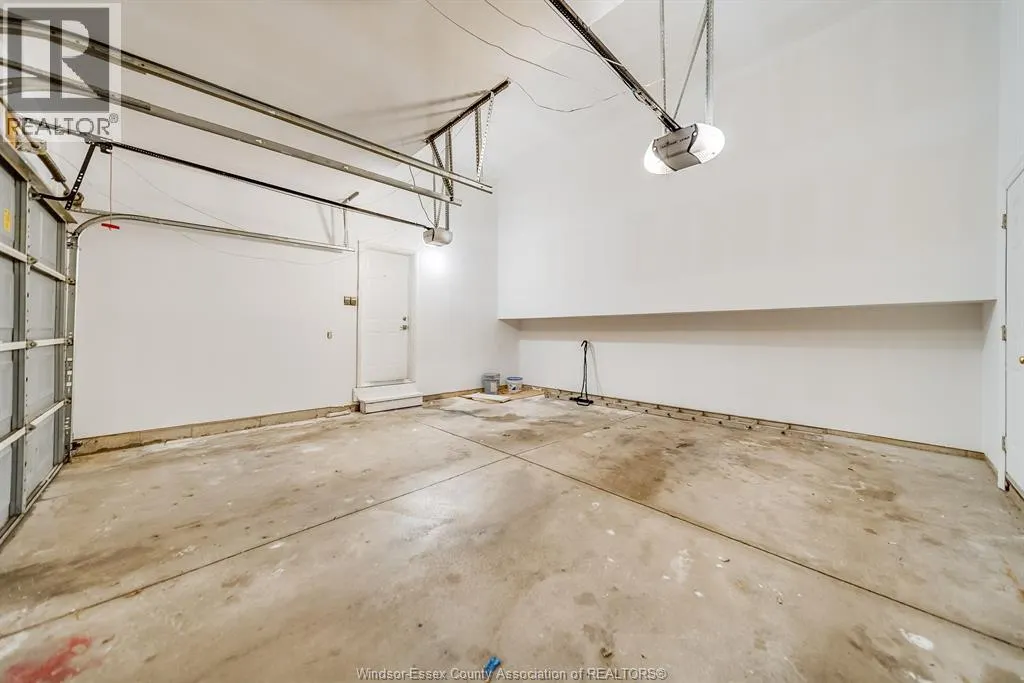 253 FIELDS AVENUE