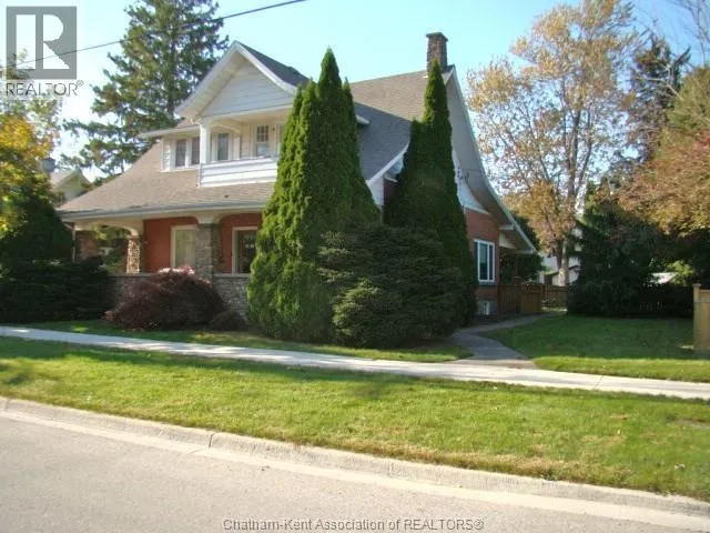 73 MAIN STREET West