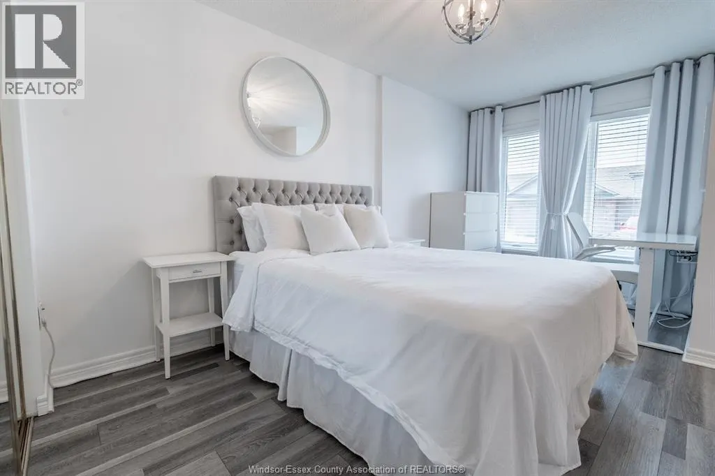 515 North Service ROAD Unit# 35