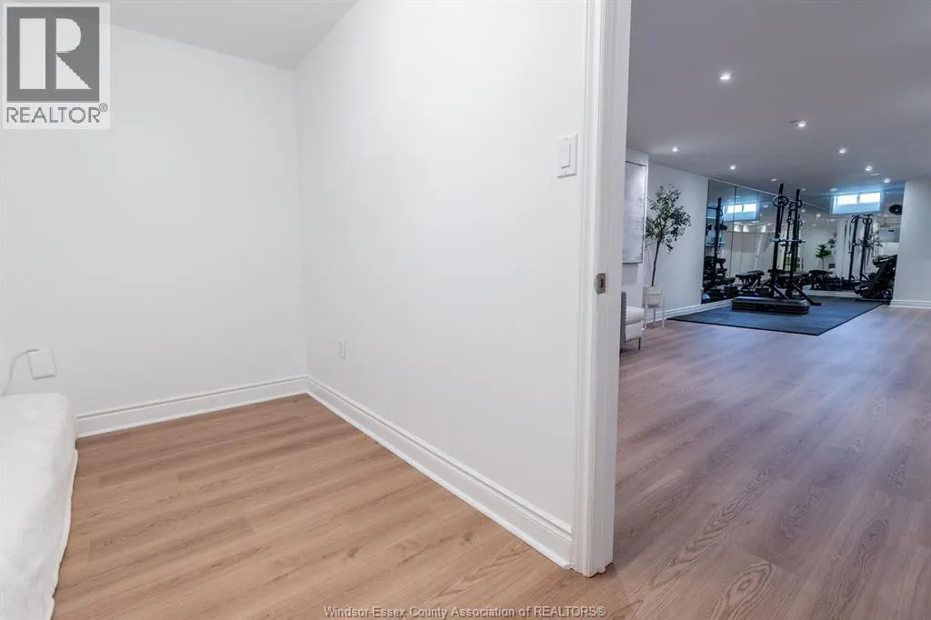 515 North Service ROAD Unit# 35