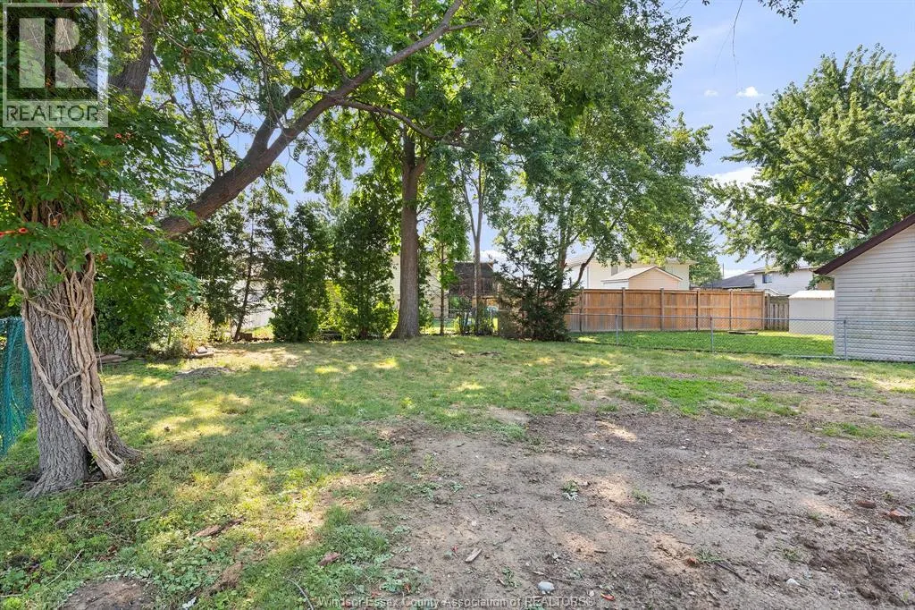 256 EAST PUCE ROAD