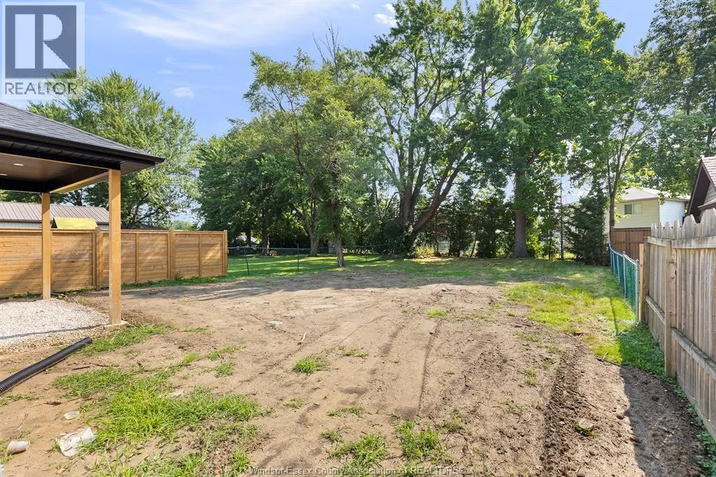 256 EAST PUCE ROAD