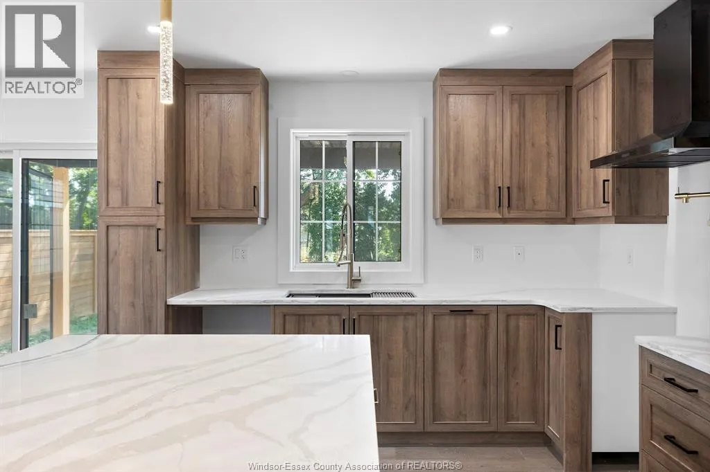 256 EAST PUCE ROAD