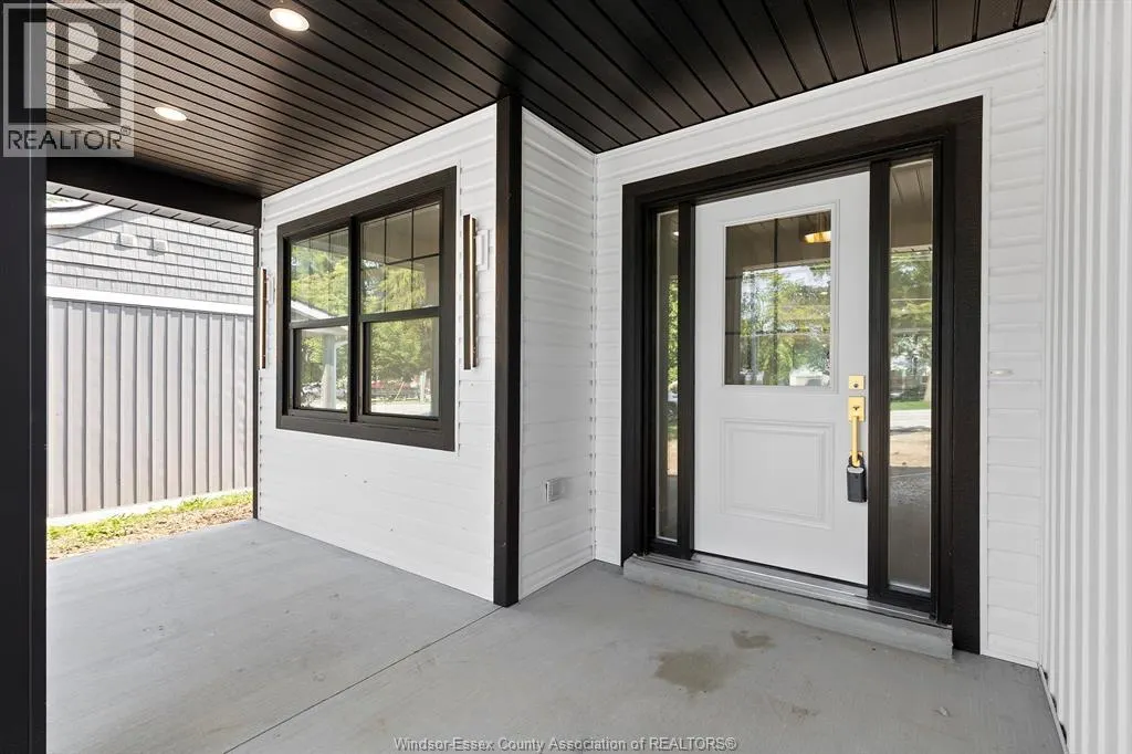 256 EAST PUCE ROAD