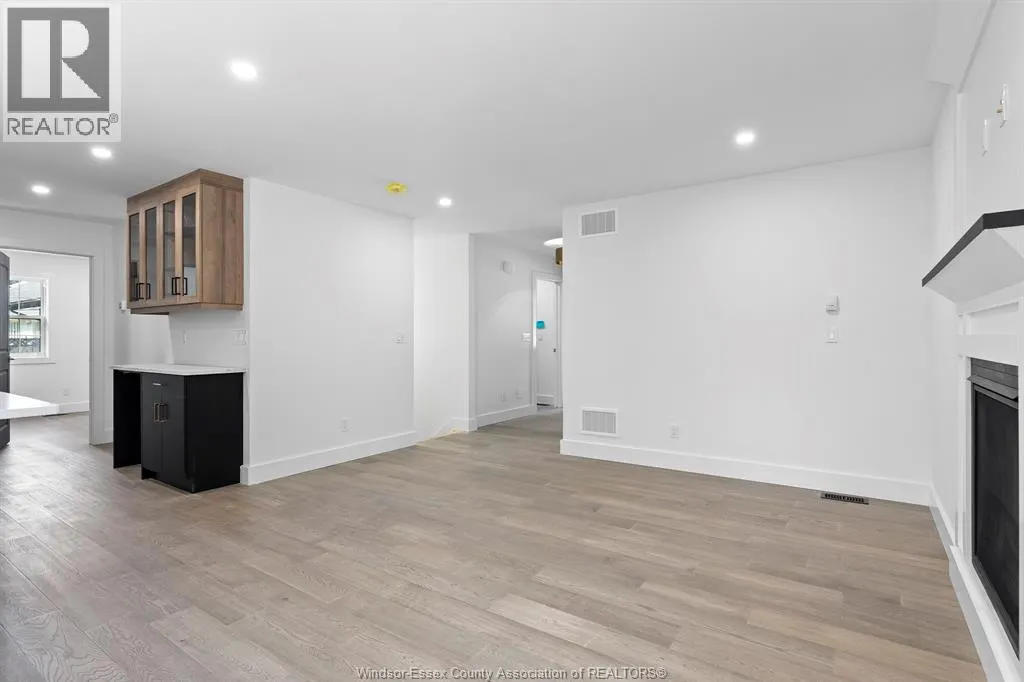 256 EAST PUCE ROAD