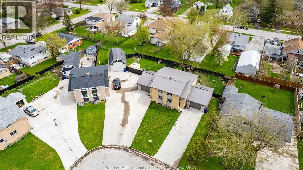 14 VANIER