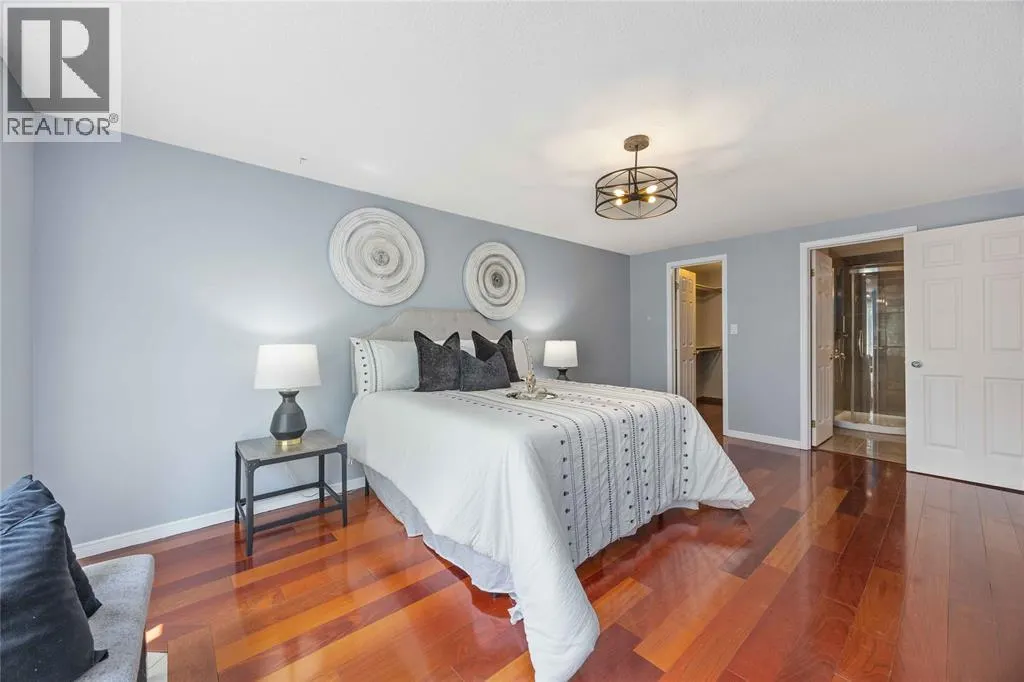454 ST. LAWRENCE COURT