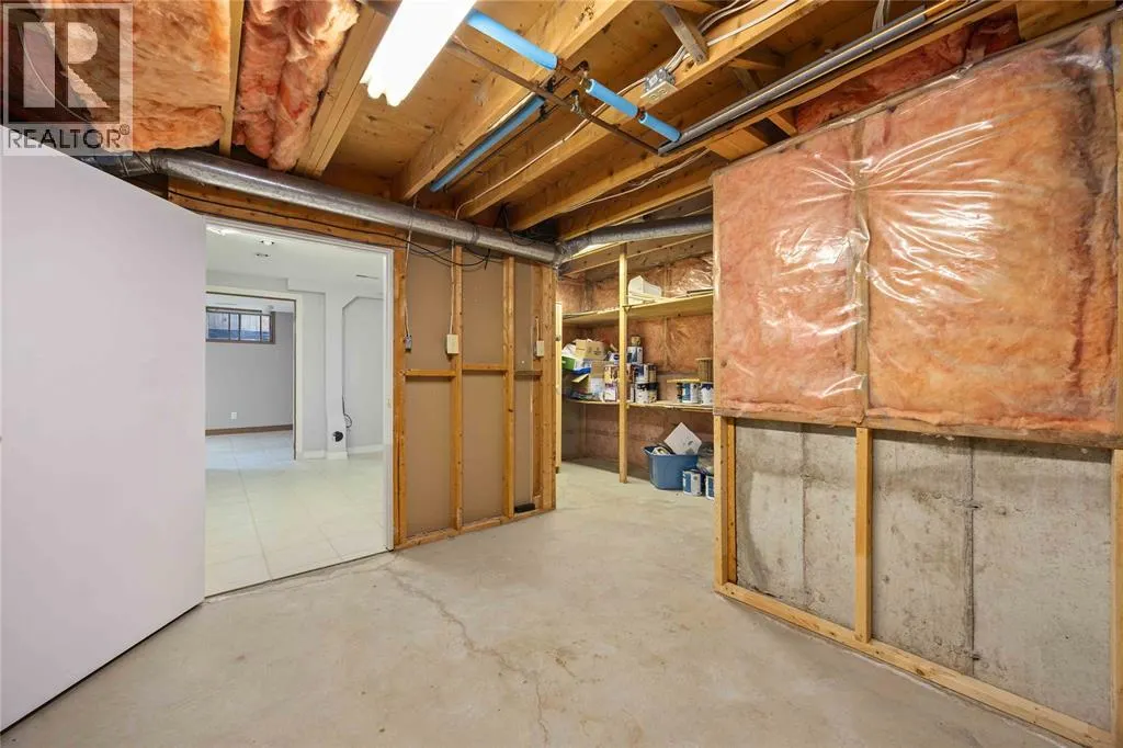 454 ST. LAWRENCE COURT