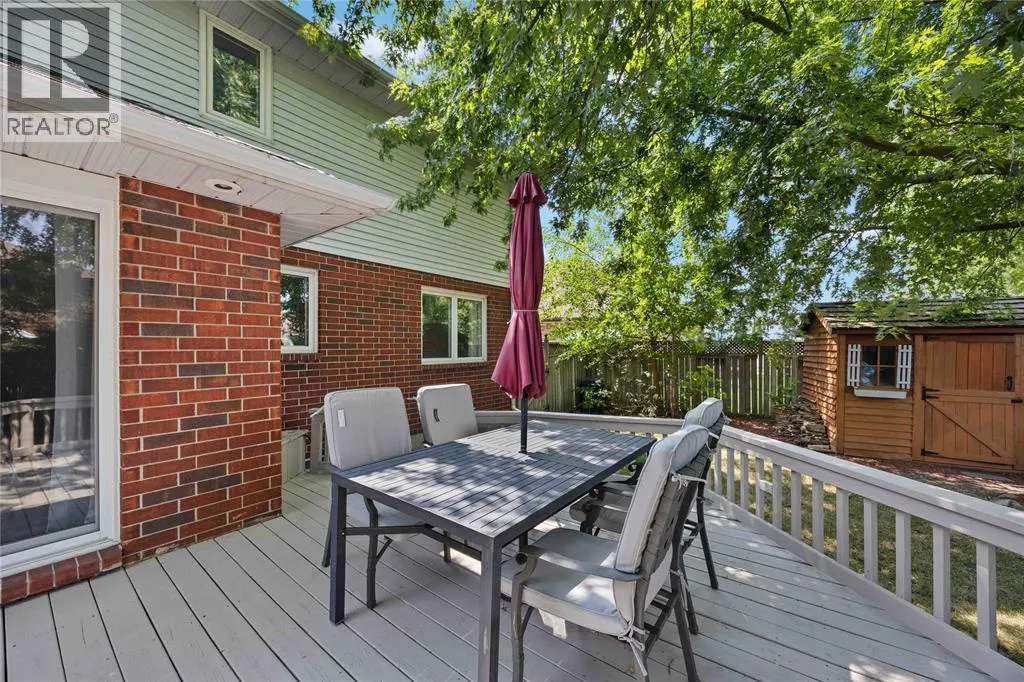 454 ST. LAWRENCE COURT