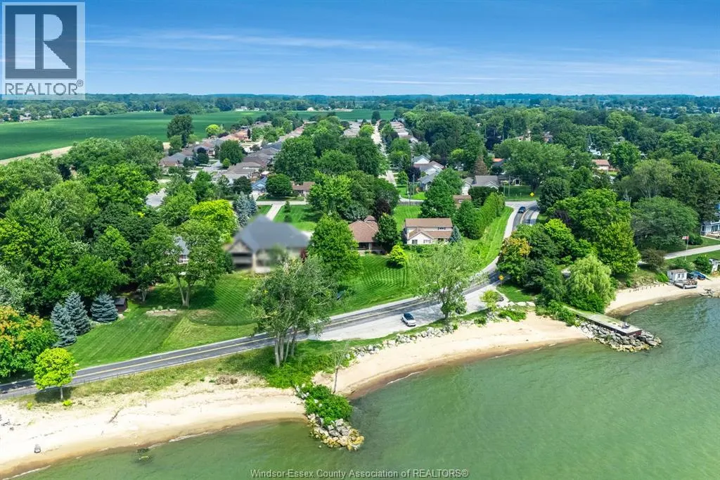 501 Lake DRIVE