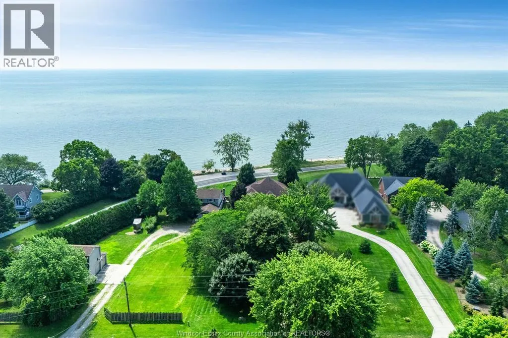 501 Lake DRIVE