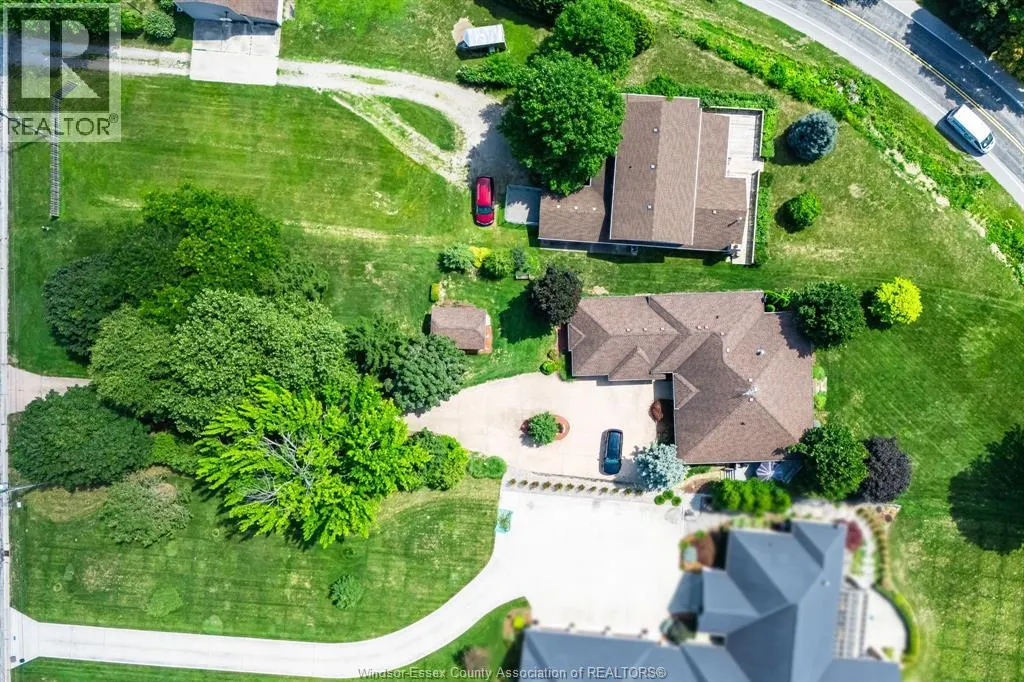 501 Lake DRIVE