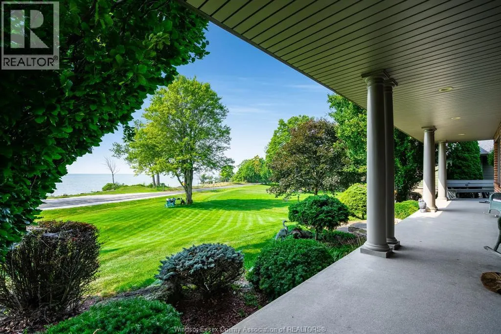 501 Lake DRIVE