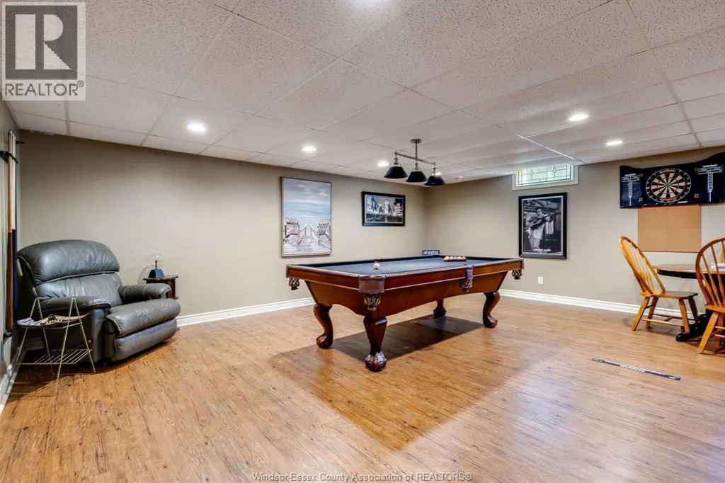 501 Lake DRIVE