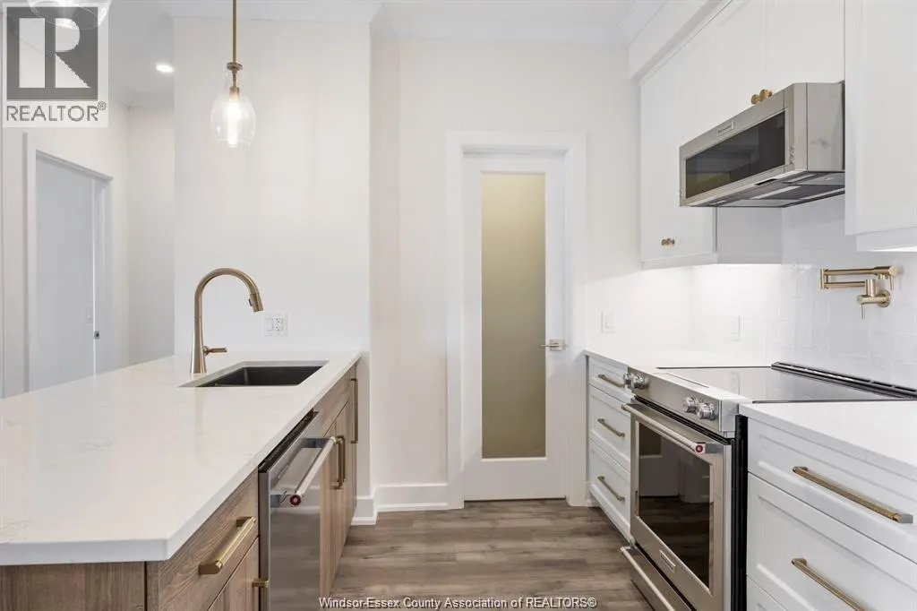 1740-A SPRUCEWOOD AVENUE Unit# 302