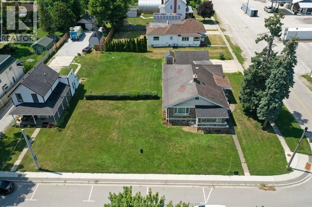 235 Queen STREET