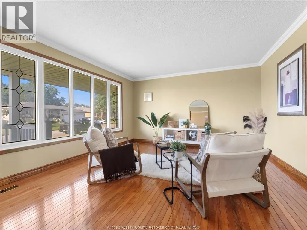 146 Roseborough ROAD