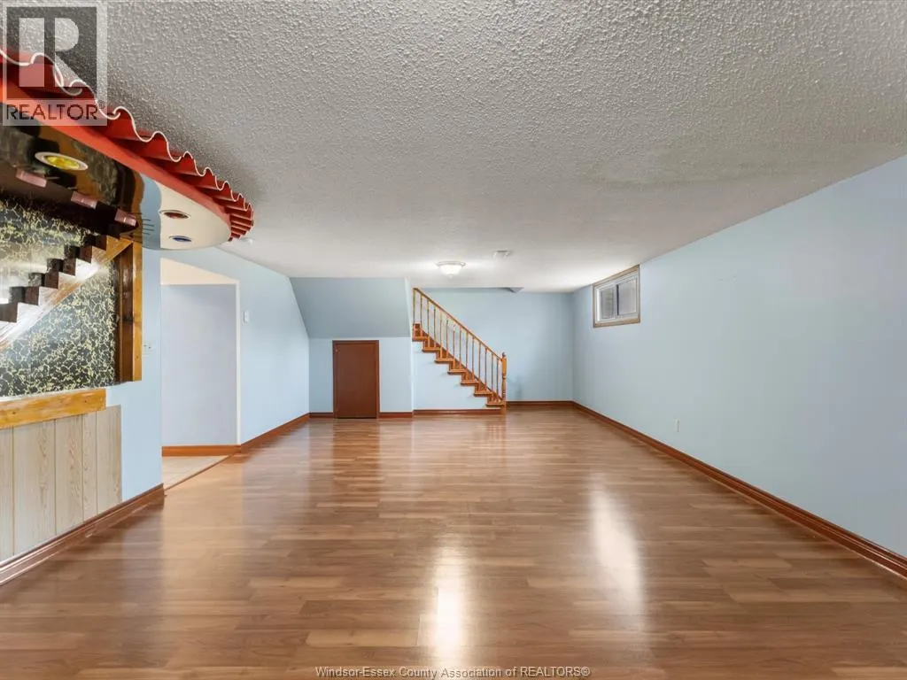 146 Roseborough ROAD