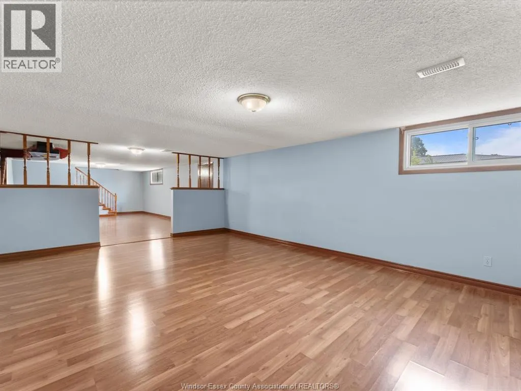 146 Roseborough ROAD