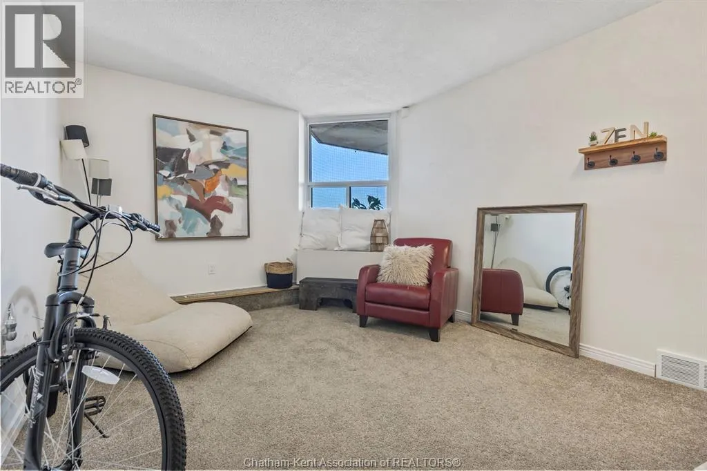 323 Colborne STREET Unit# 2403