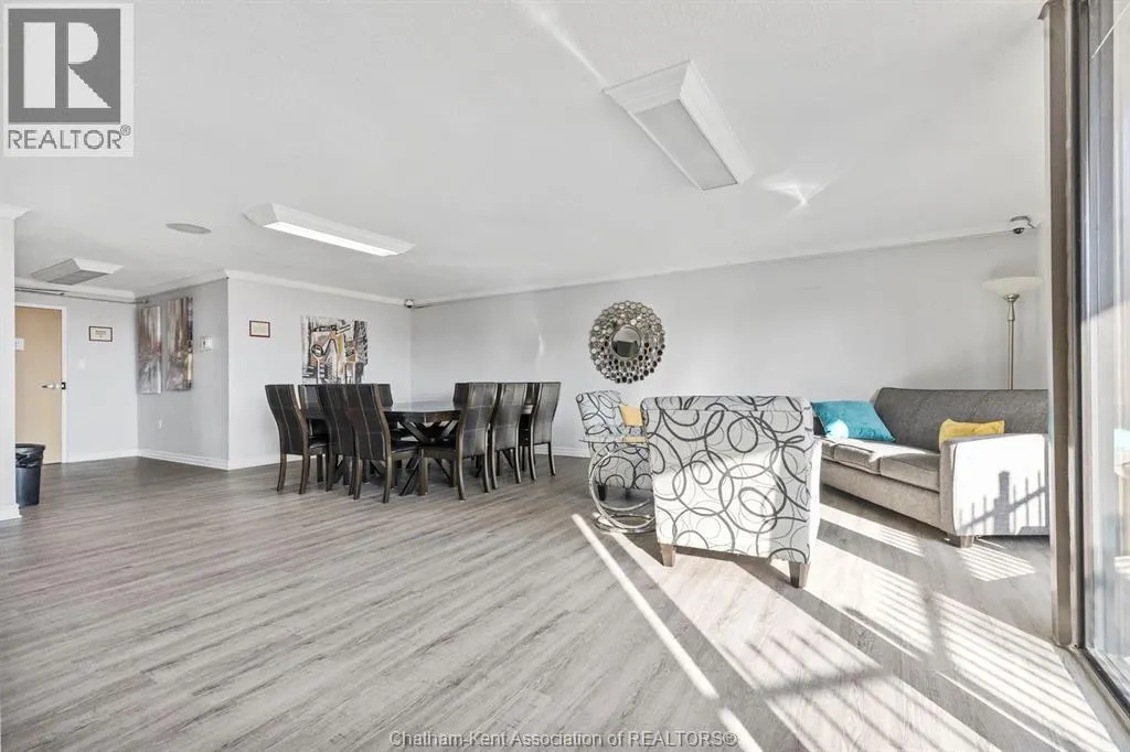 323 Colborne STREET Unit# 2403