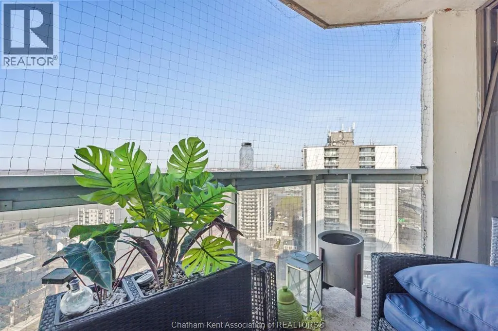 323 Colborne STREET Unit# 2403