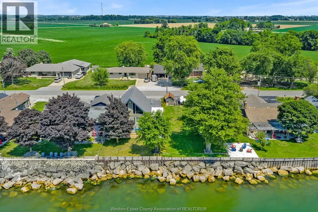 770 Point Pelee Dr