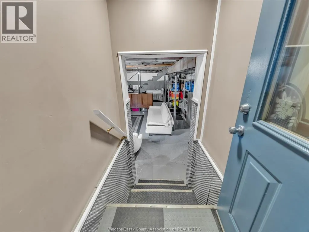 770 Point Pelee Dr
