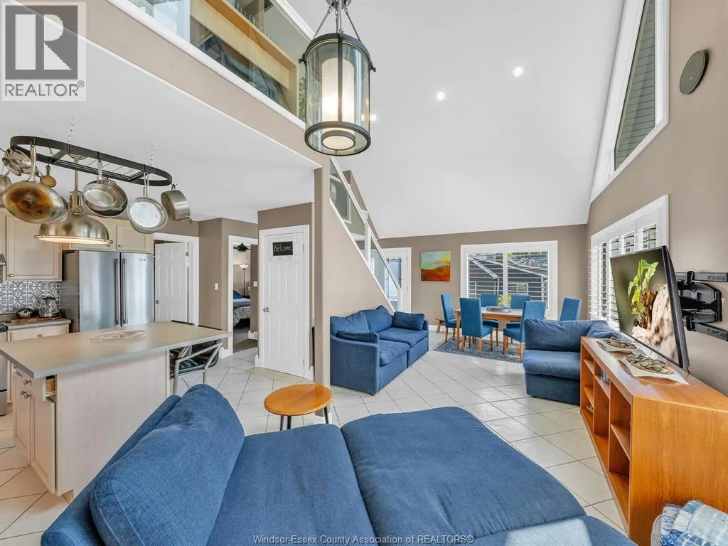 770 Point Pelee Dr