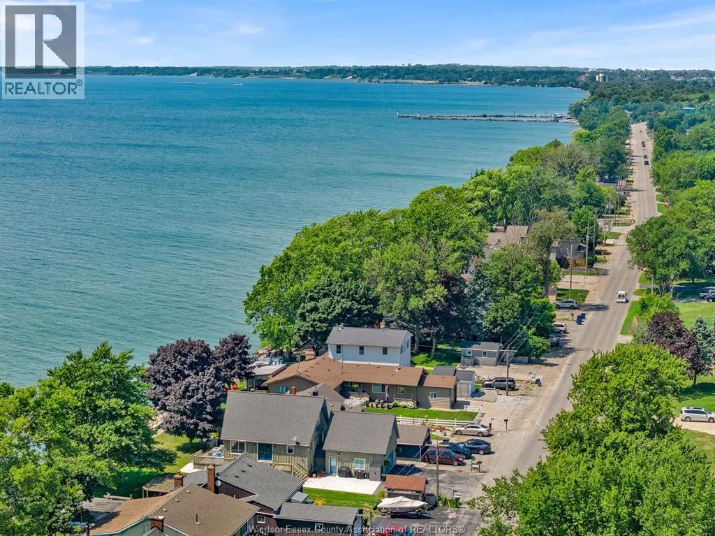 770 Point Pelee Dr