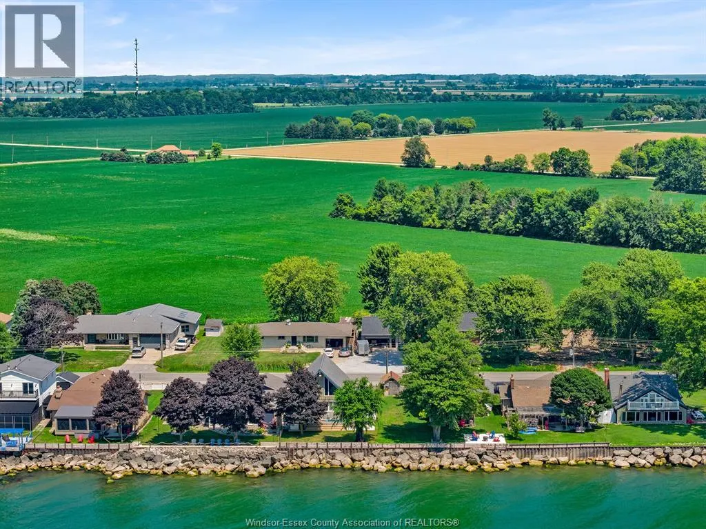 770 Point Pelee Dr