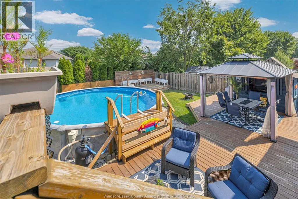1596 WHITEWOOD DRIVE