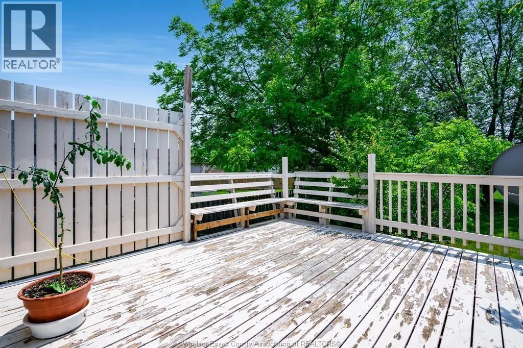 166 STURGEON MEADOWS