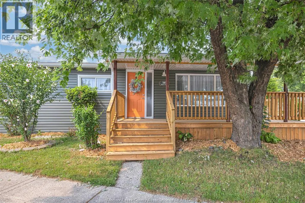 141 PAULA CRESCENT