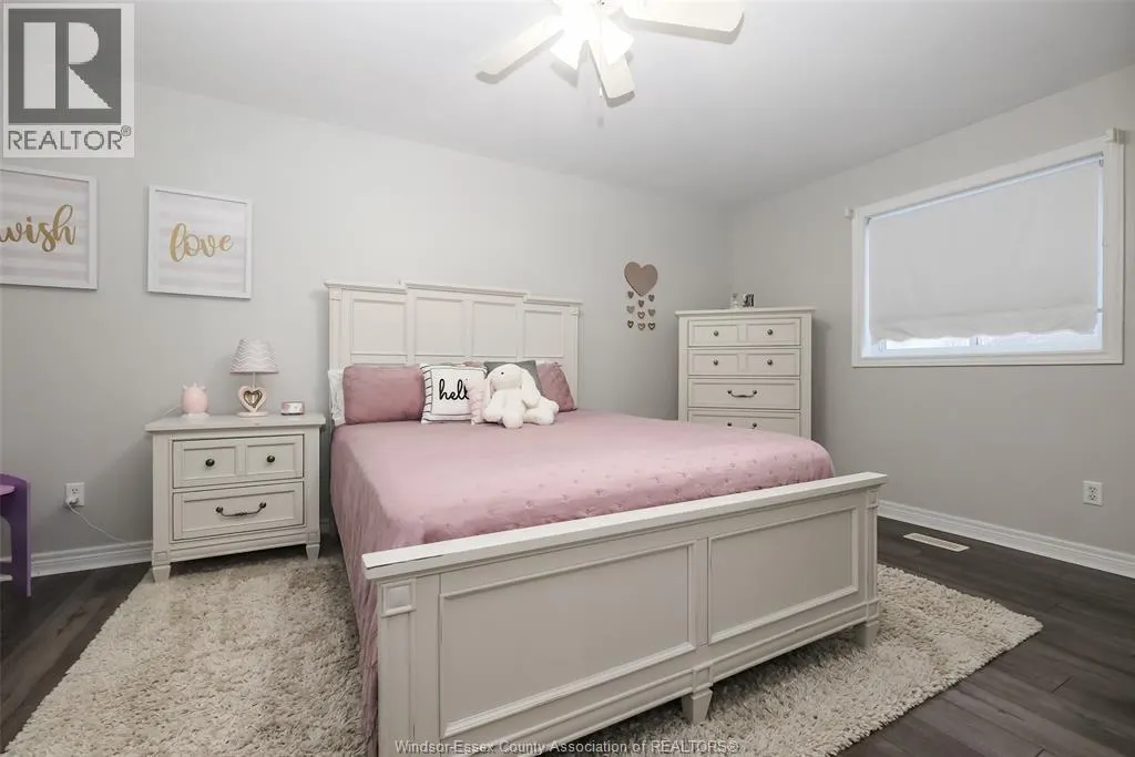 1490 MONCK