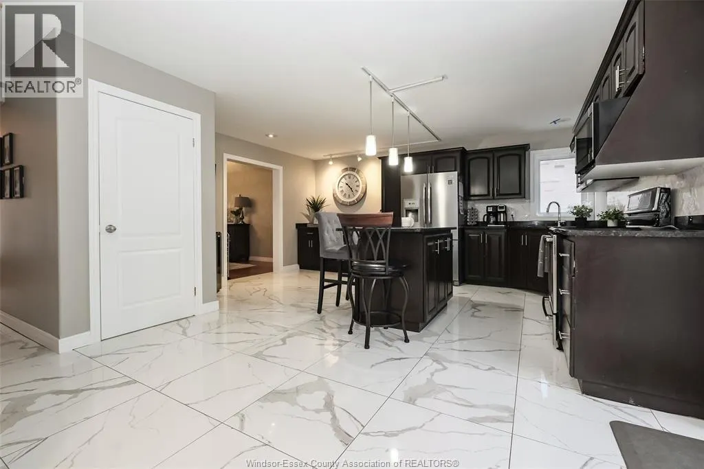 1490 MONCK