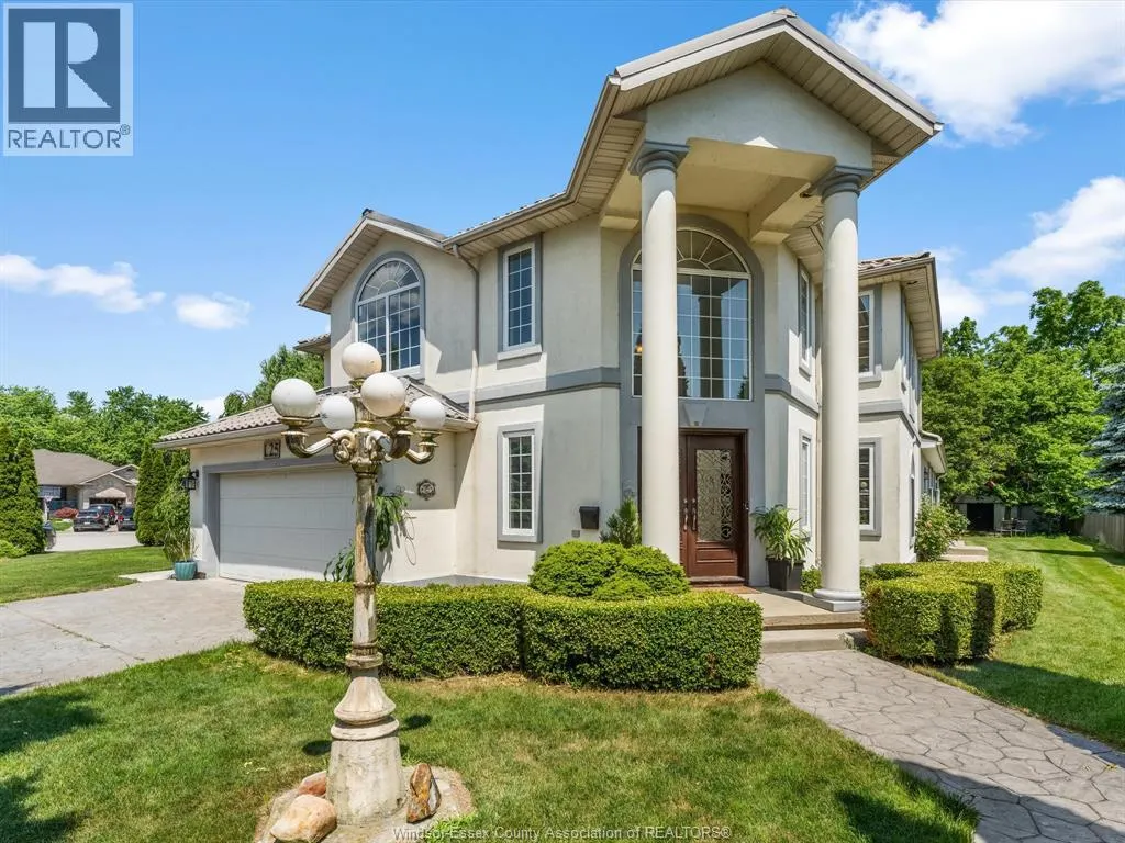25 IVY LANE