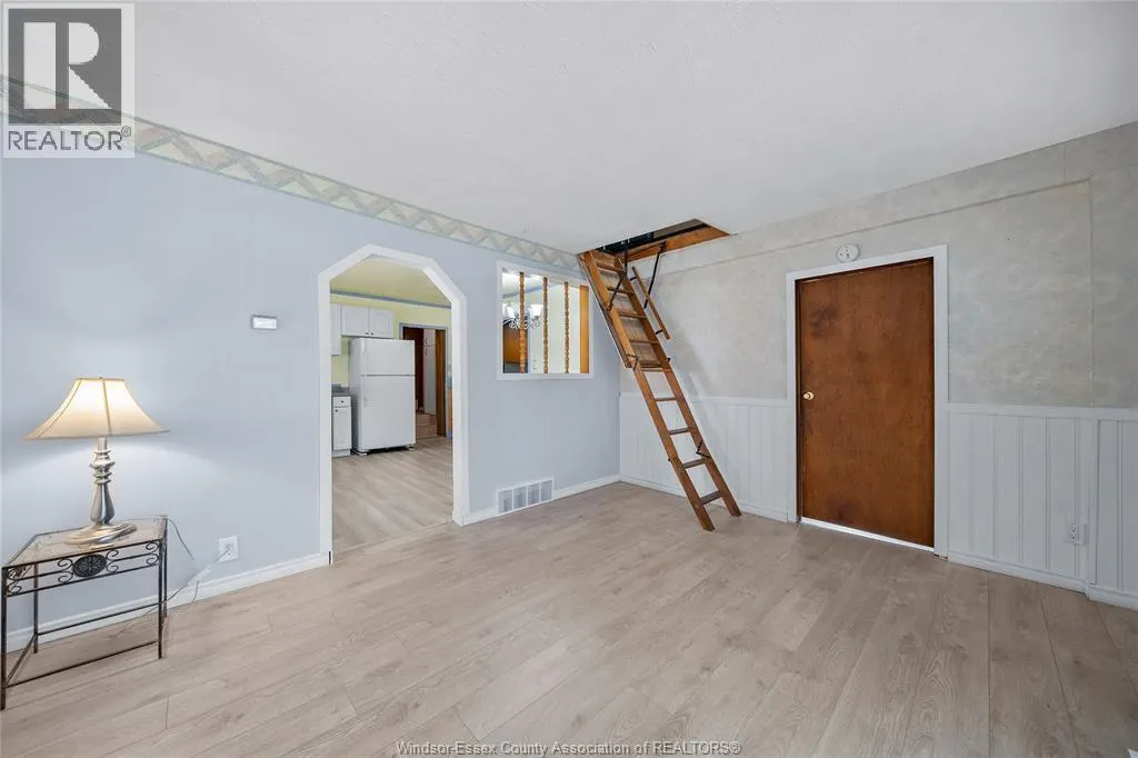 345 MAYFAIR